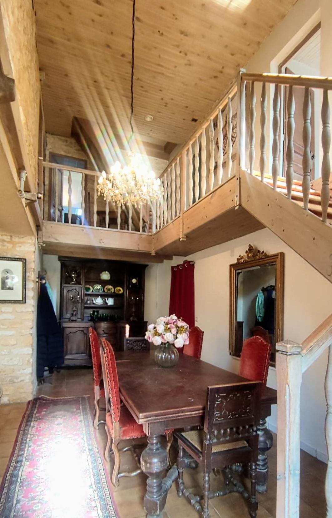 La Maison bleue Varzy Extérieur photo