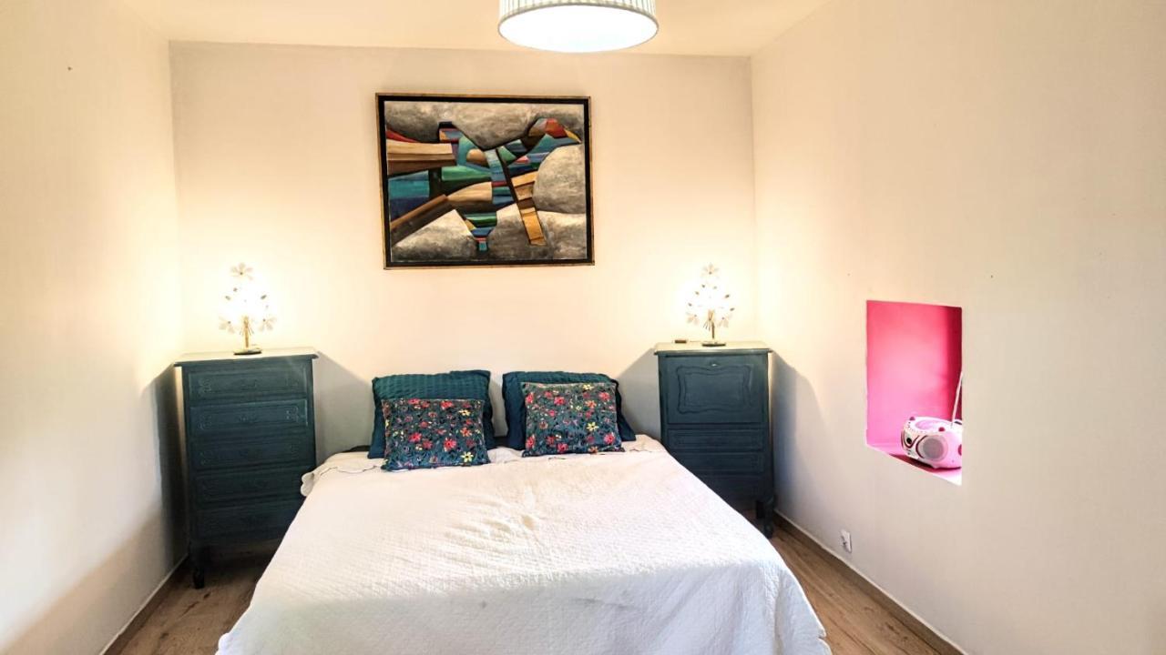 La Maison bleue Varzy Extérieur photo