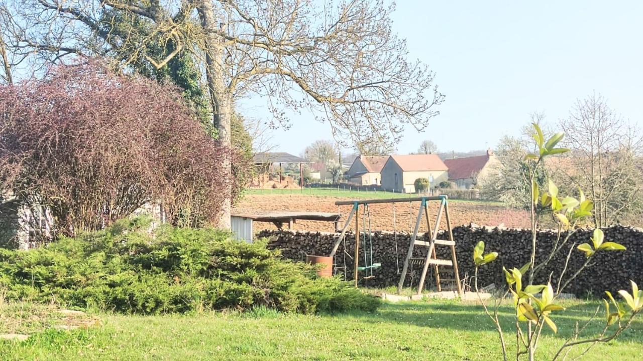 La Maison bleue Varzy Extérieur photo