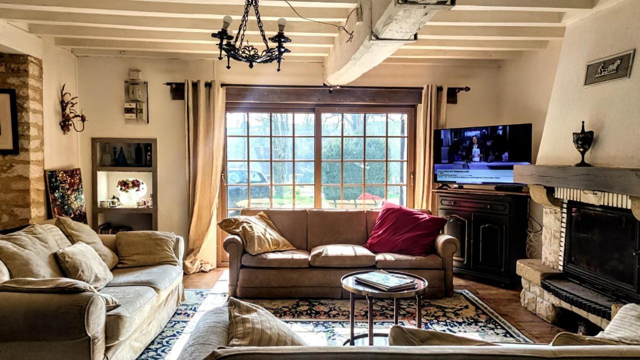 La Maison bleue Varzy Extérieur photo