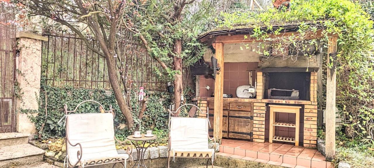 La Maison bleue Varzy Extérieur photo
